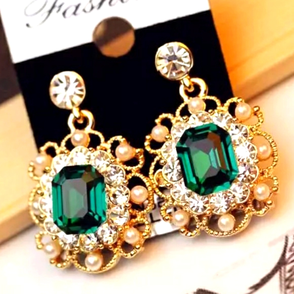 💎Pearl crystal square earrings - Picture 1 of 2